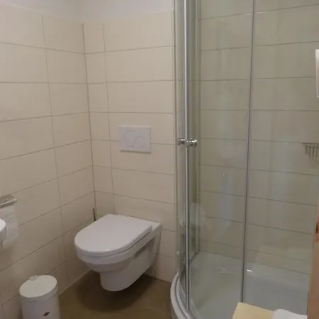 Guest house Bachaeckerhof - Nichtraucherhotel- Ravensburg