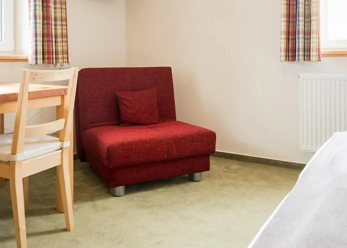 ゲストハウス Bachaeckerhof - Nichtraucherhotel- 3*