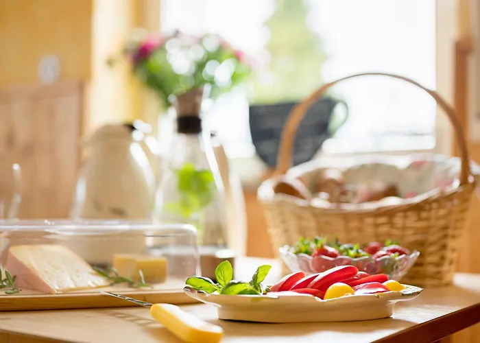 ゲストハウス Bachaeckerhof - Nichtraucherhotel- 3*