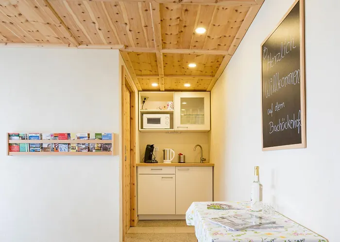 ゲストハウス Bachaeckerhof - Nichtraucherhotel- ラーベンスブルク