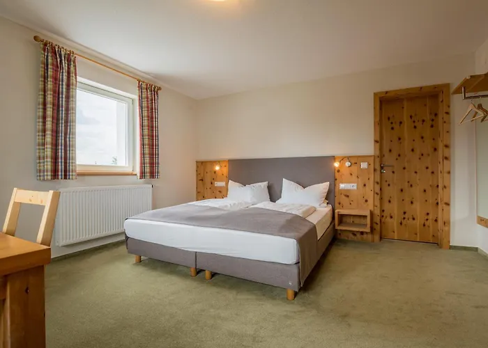 ゲストハウス Bachaeckerhof - Nichtraucherhotel-